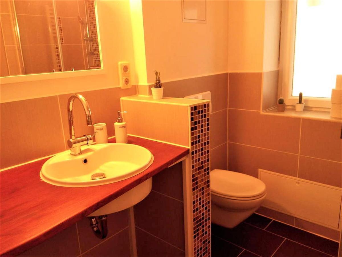 Ferienwohnung "Alte Druckerei" Eisenberg  Exteriör bild
